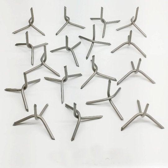 10 Large  Caltrops