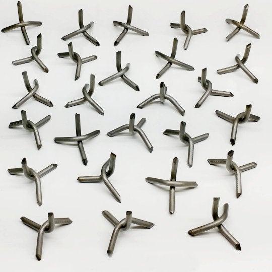 Free: 10 Caltrops Small - Unpainted - Ninja Road Spikes - Other