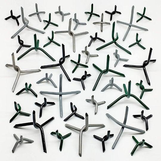 Free: 10 Caltrops Small - Unpainted - Ninja Road Spikes - Other